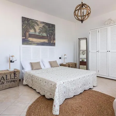 Algherobellissima Casa In Centro Con Balcone,a/c * ألغيرو