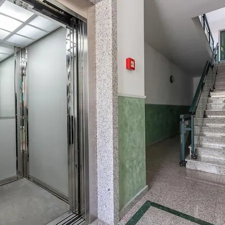 Algherobellissima Casa In Centro Con Balcone,a/c ألغيرو