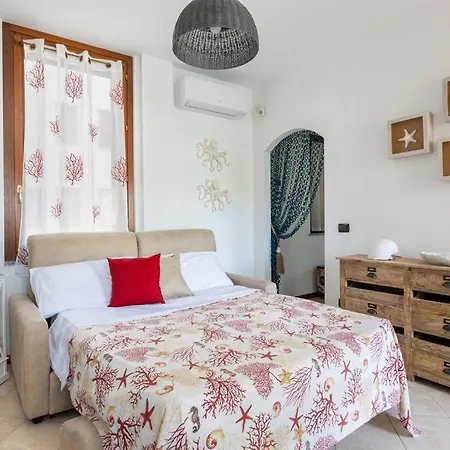 Algherobellissima Casa In Centro Con Balcone,a/c Alghero