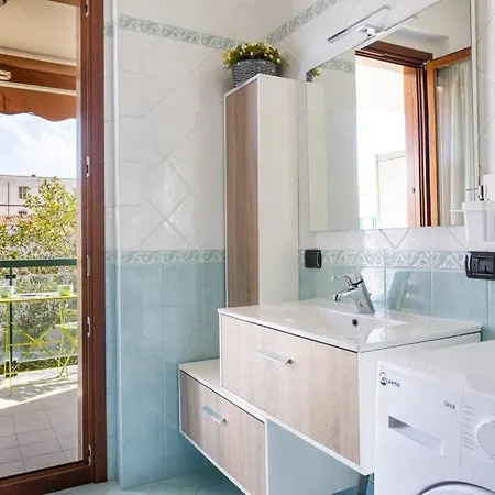 Algherobellissima Casa In Centro Con Balcone,a/c Apartamento